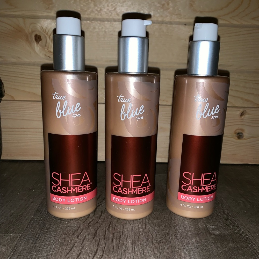 RARE Bath & Body Works cashmere Blue spa lotion